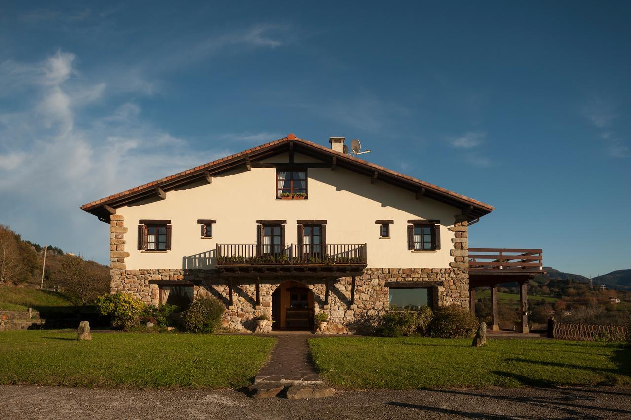 Casa Peluaga Pension Oiartzun Buitenkant foto